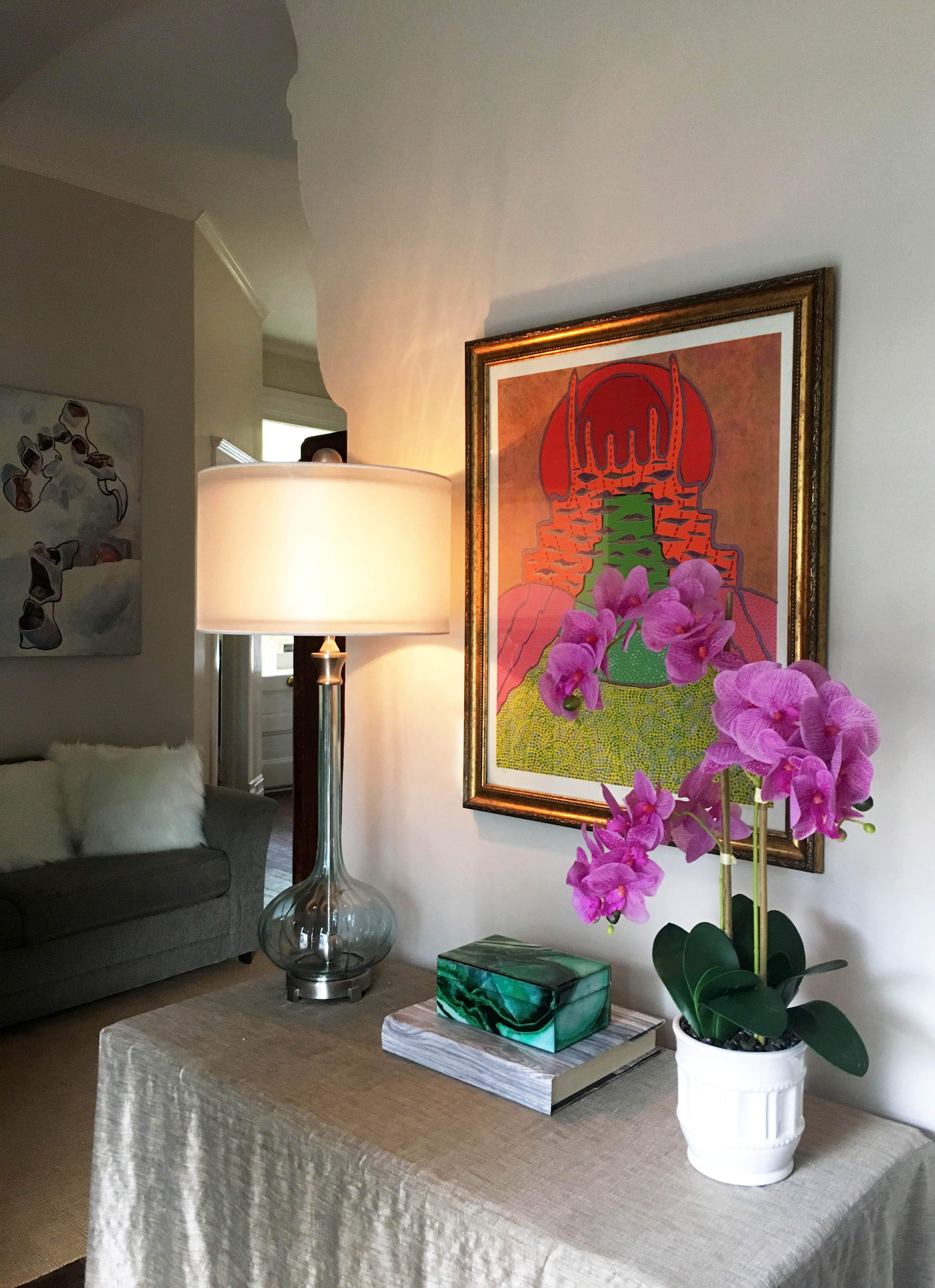 Foyer design and interior decorating