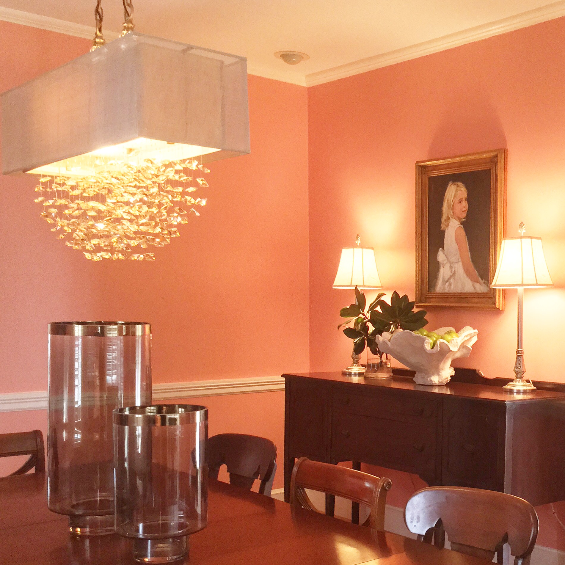 Traditional dining room design