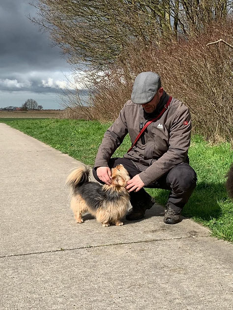 Ron met Ollie.jpg