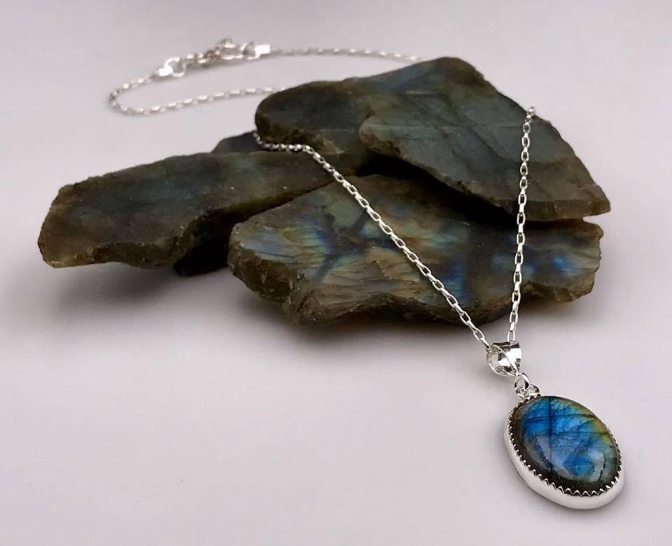 Thumbnail: Labradorite necklace