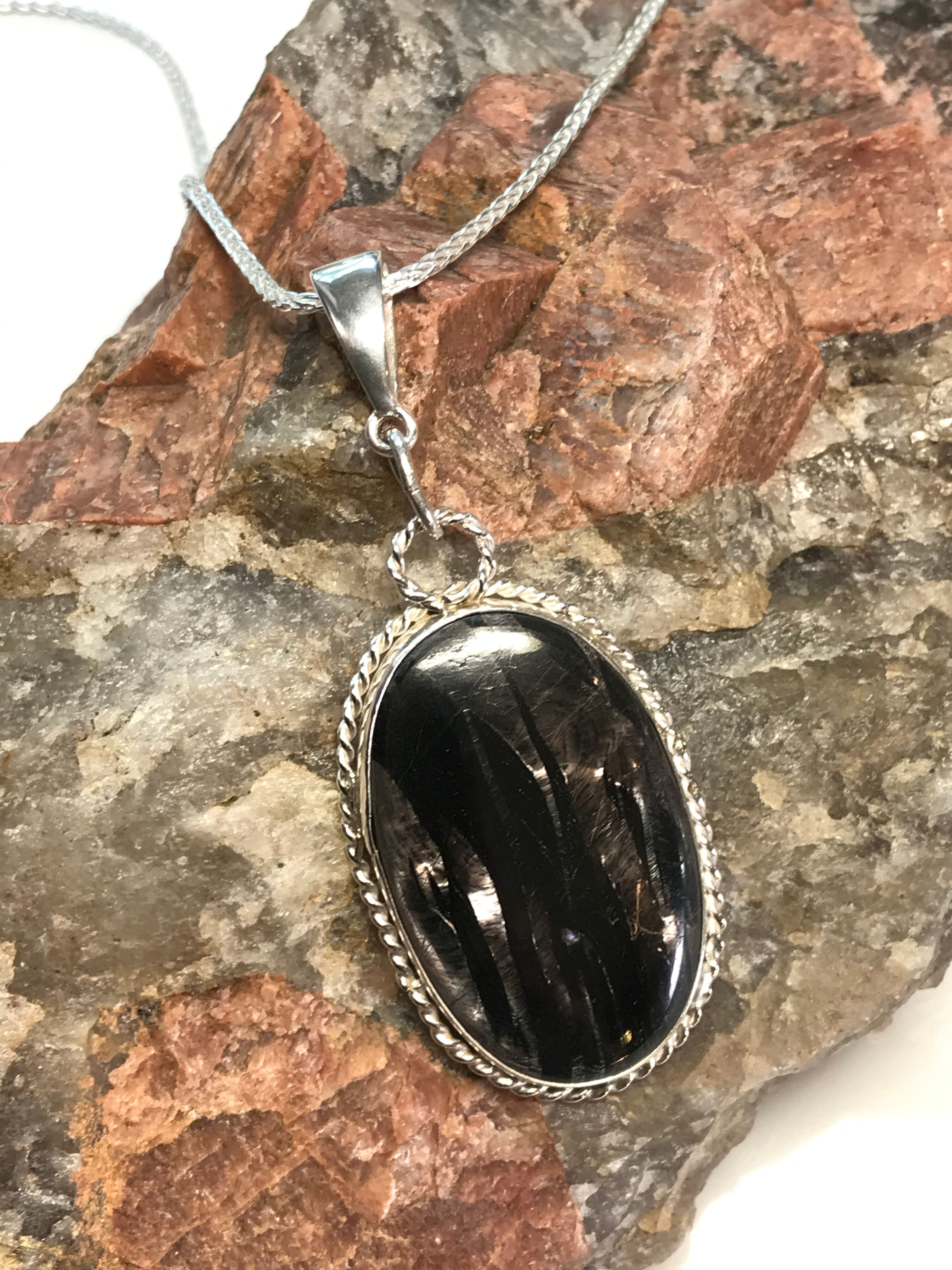 Fine silver Hypersthene pendant