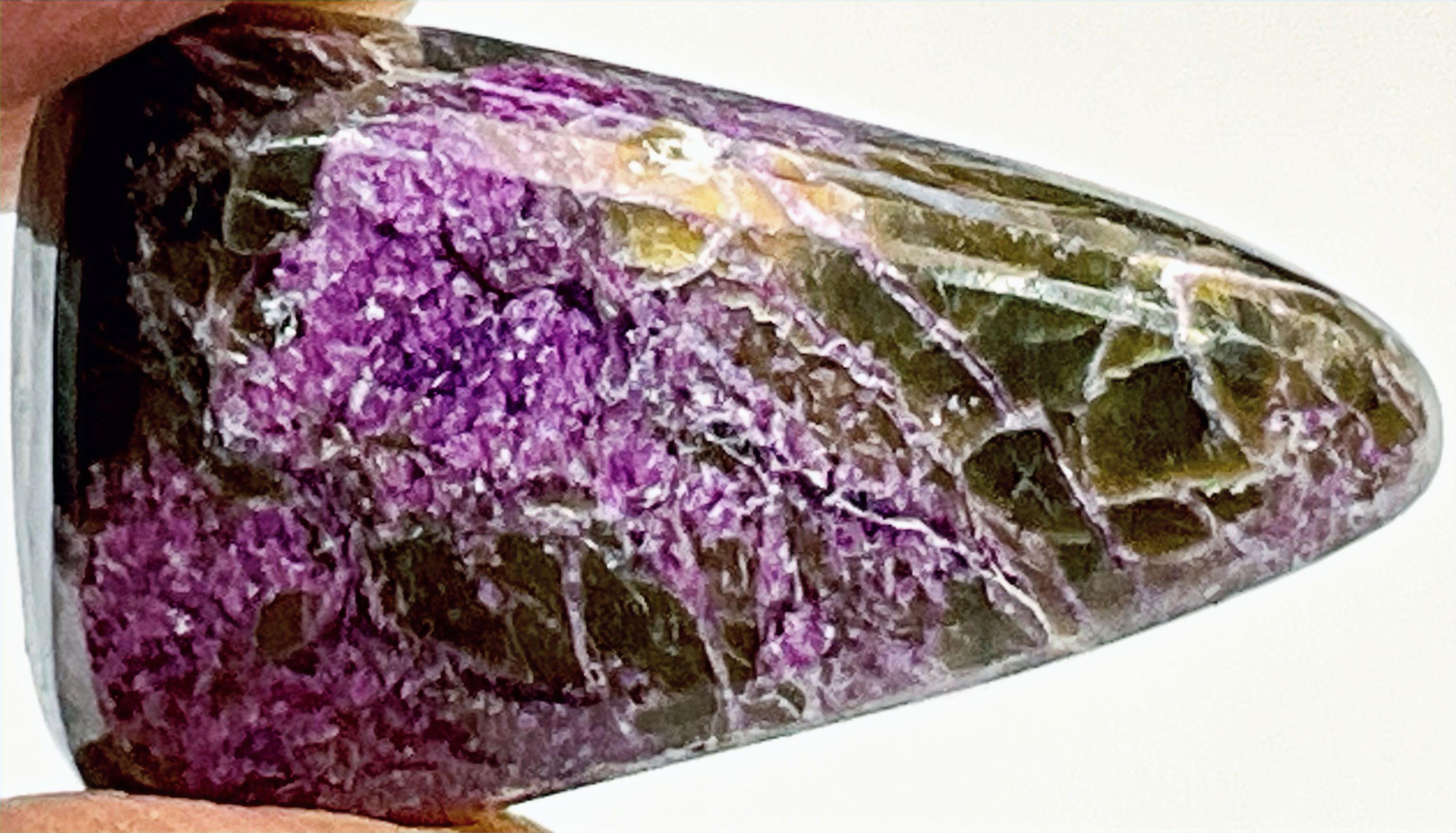 Loose Stichtite #18088