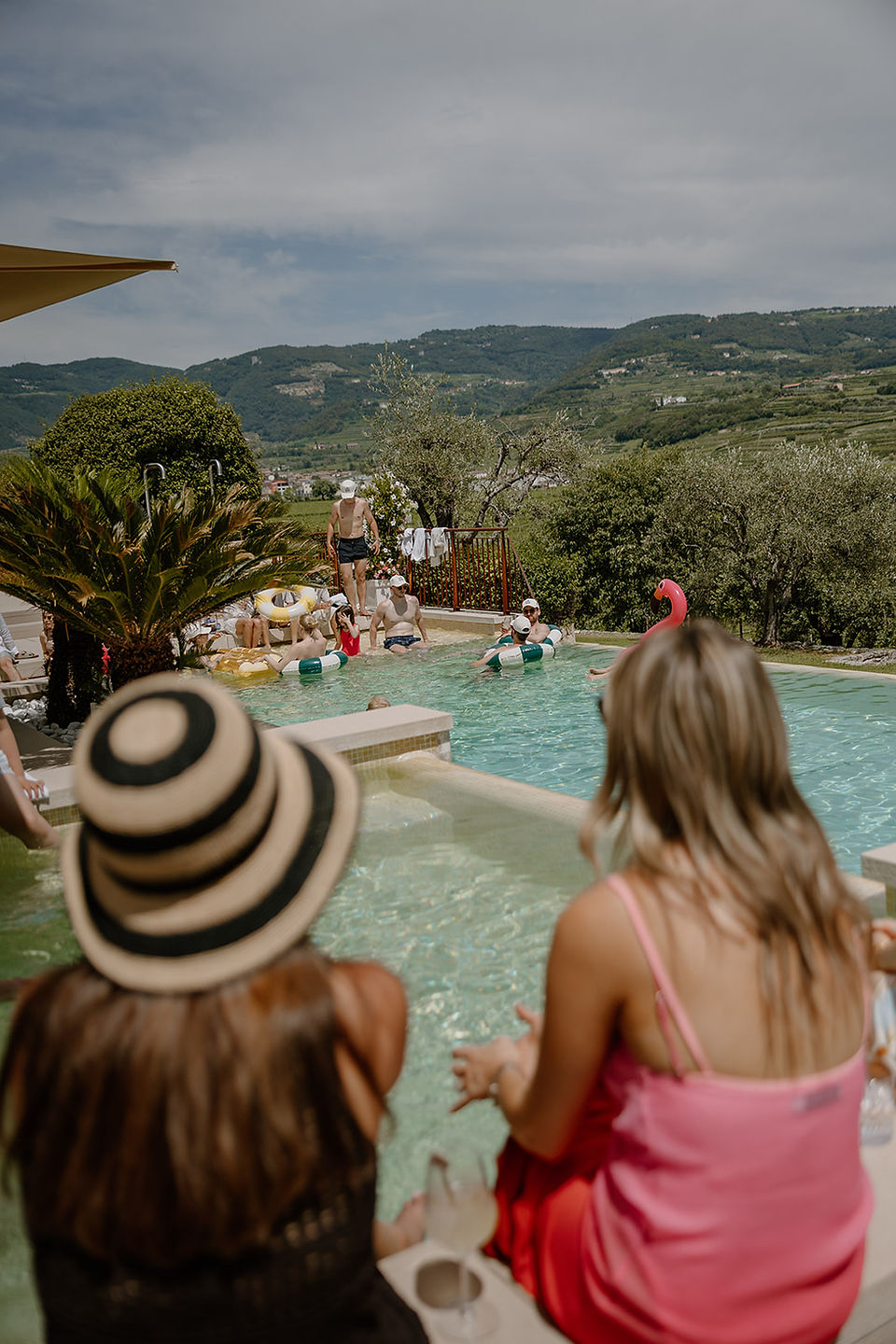 Villa Rizzardi wedding pool party