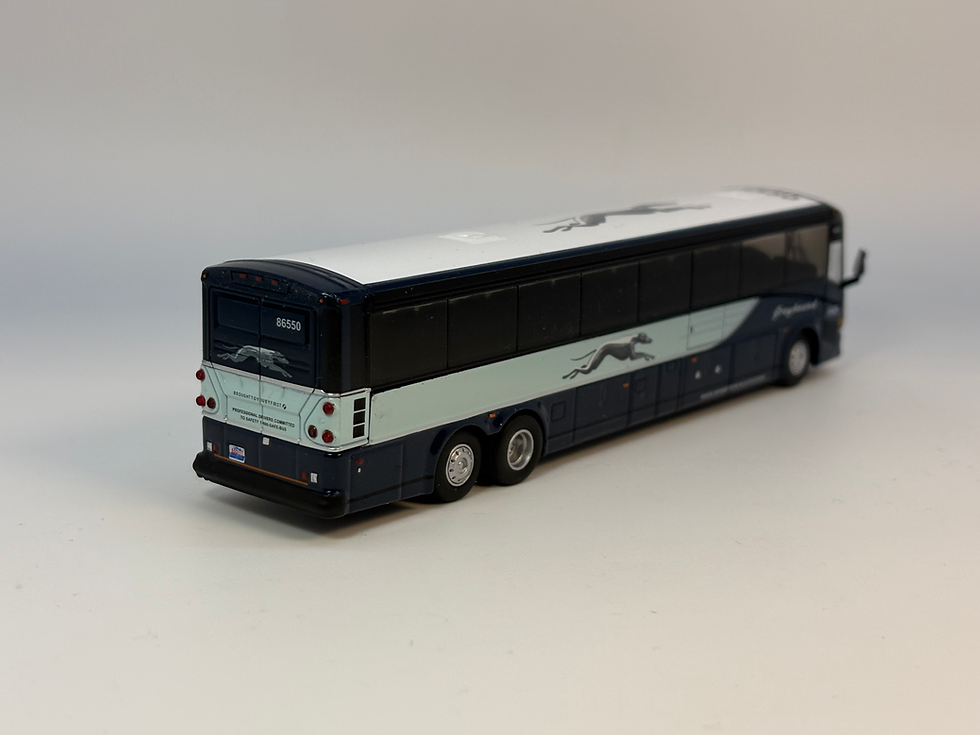 Thumbnail: 87-0121 HO 1:87 *CUSTOM* MCI D4505 Greyhound Lines “WINNIPEG”