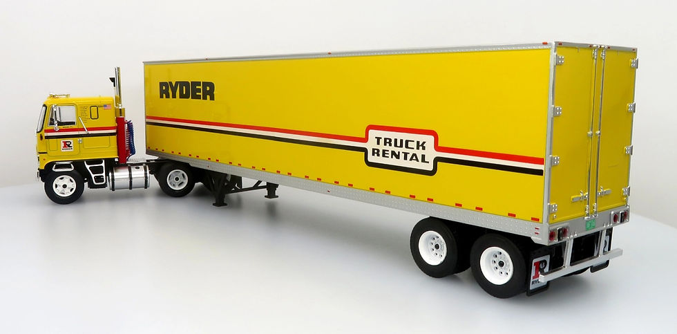 Thumbnail: 43-0662  1:43 1970 GMC Astro  95 tractor / trailer Ryder Truck Rental