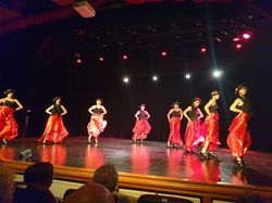 61958235_341196363233623_281281631026885