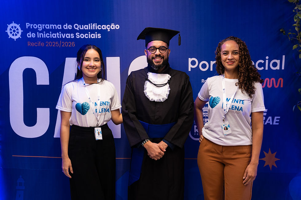 Representantes do Instituto MentePlena no evento de solenidade da formatura do Programa CAIS 2025/2026