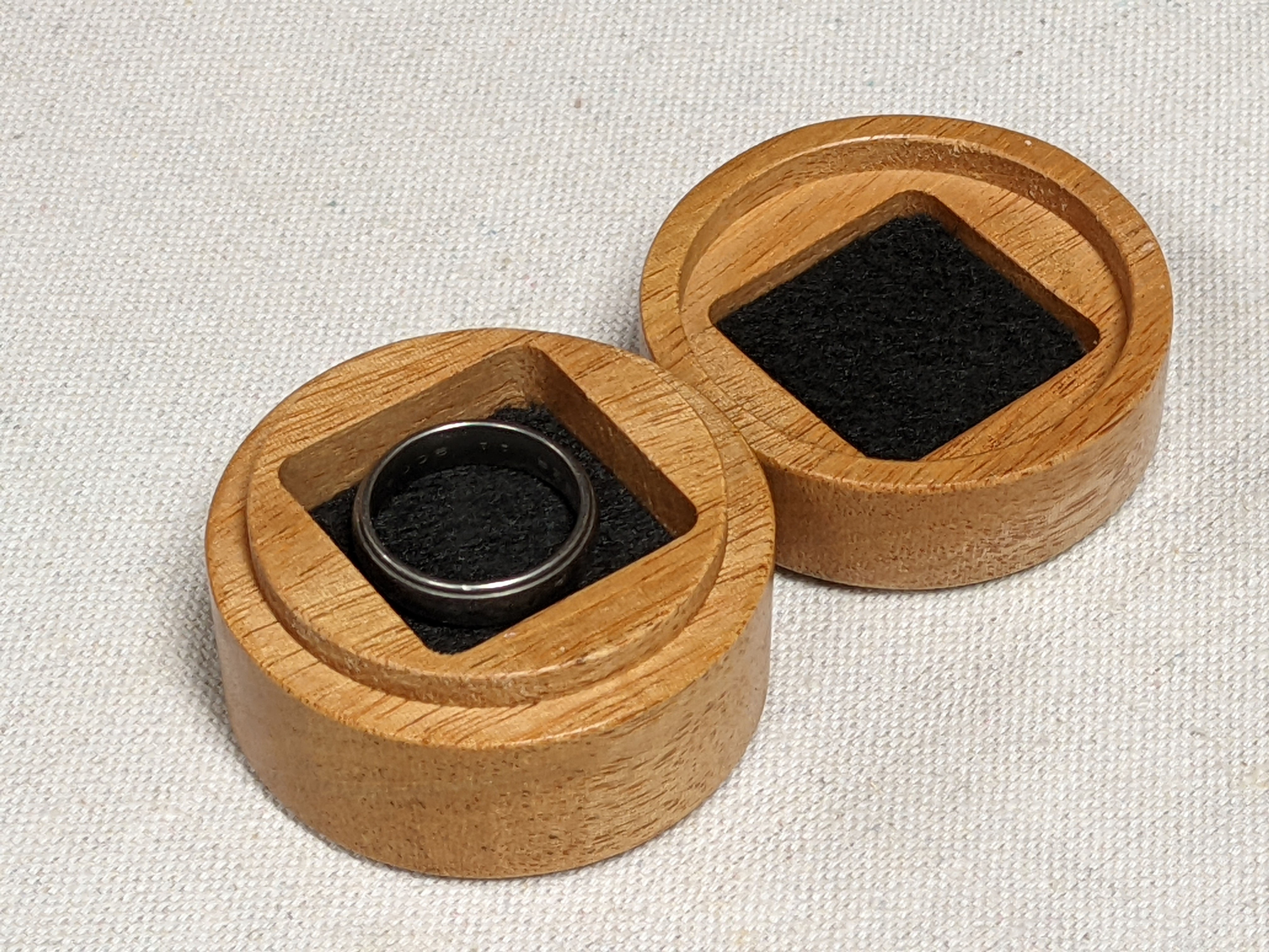 Mini Mahogany Ring Box