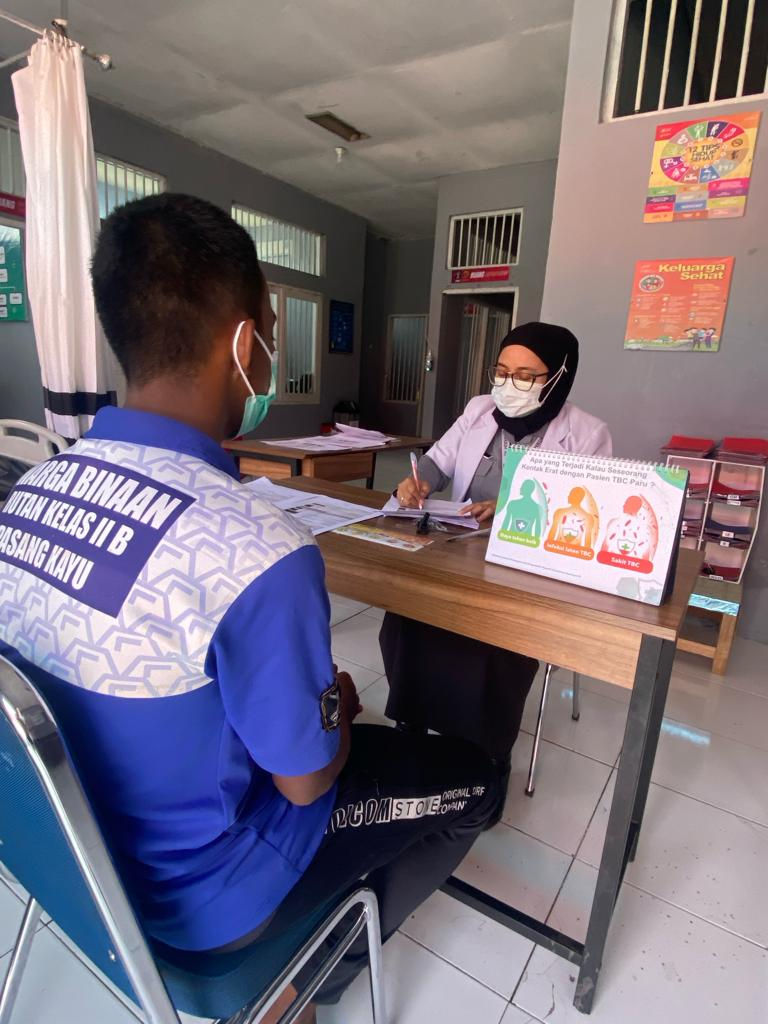 Cegah Penularan Penyakit TBC, Warga Binaan Rutan Pasangkayu Jalani Skrinning