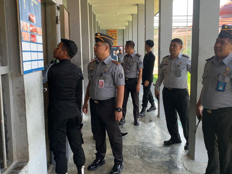 Kontrol Blok Hunian, Kepala Rutan Pasangkayu Pastikan Keamanan dan Pelayanan Berjalan Dengan Baik