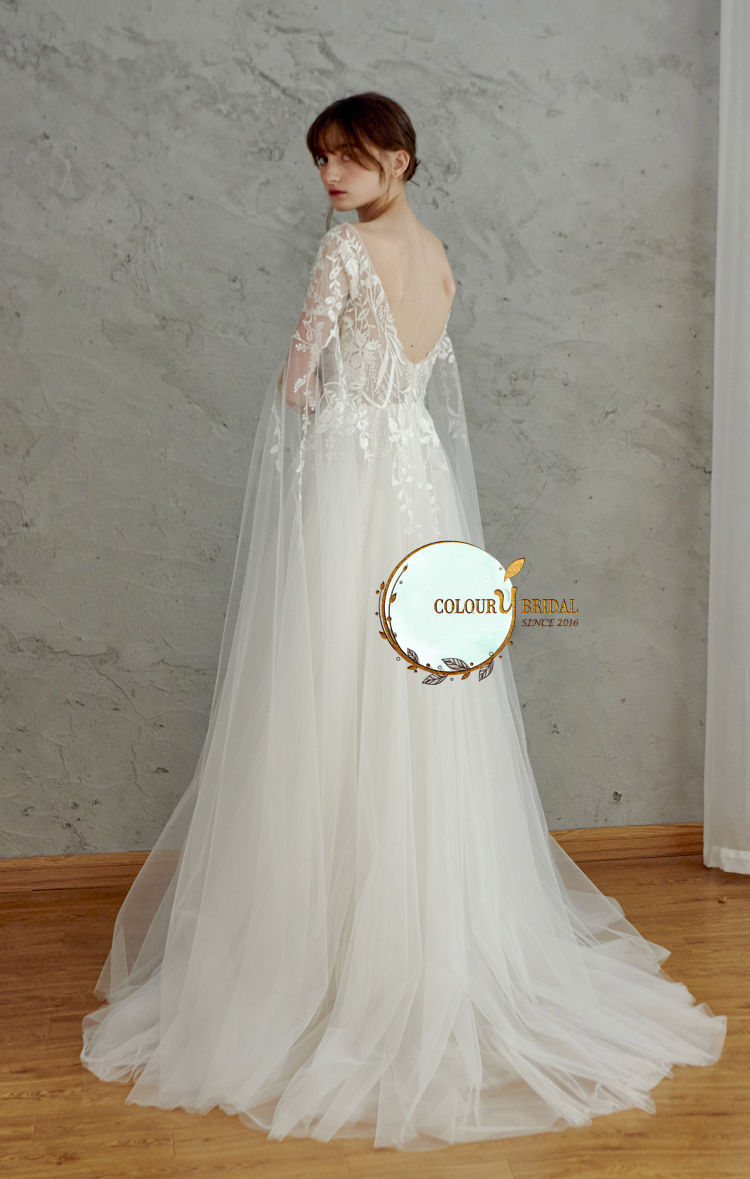 Thumbnail: Judith -Super long sleeves lace dress