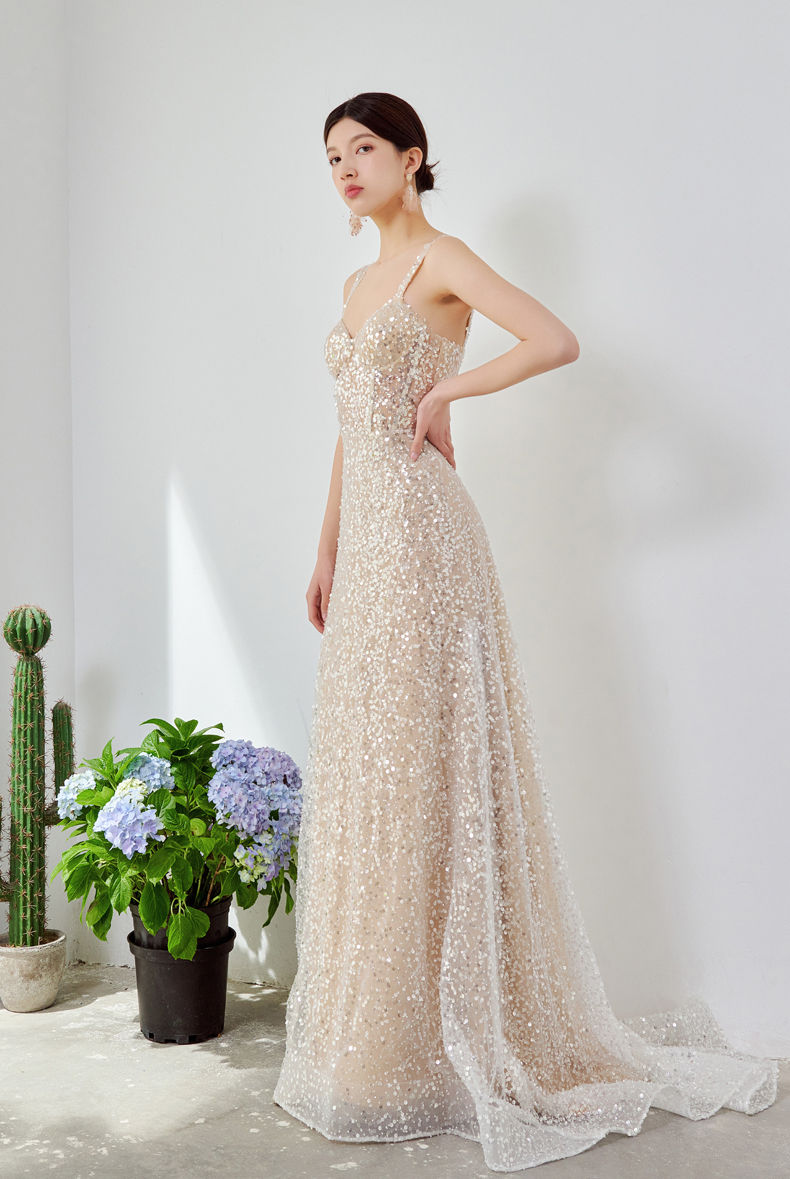 Thumbnail: Dream - Super sparkle beaded dress