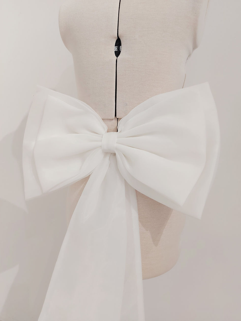 Thumbnail: Bethany - 2 Tier Organza Detachable Bridal Bow