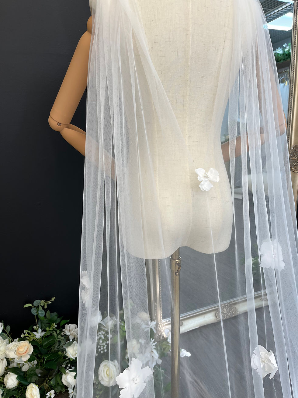 Thumbnail: 3D Floral cape veil - Cupid
