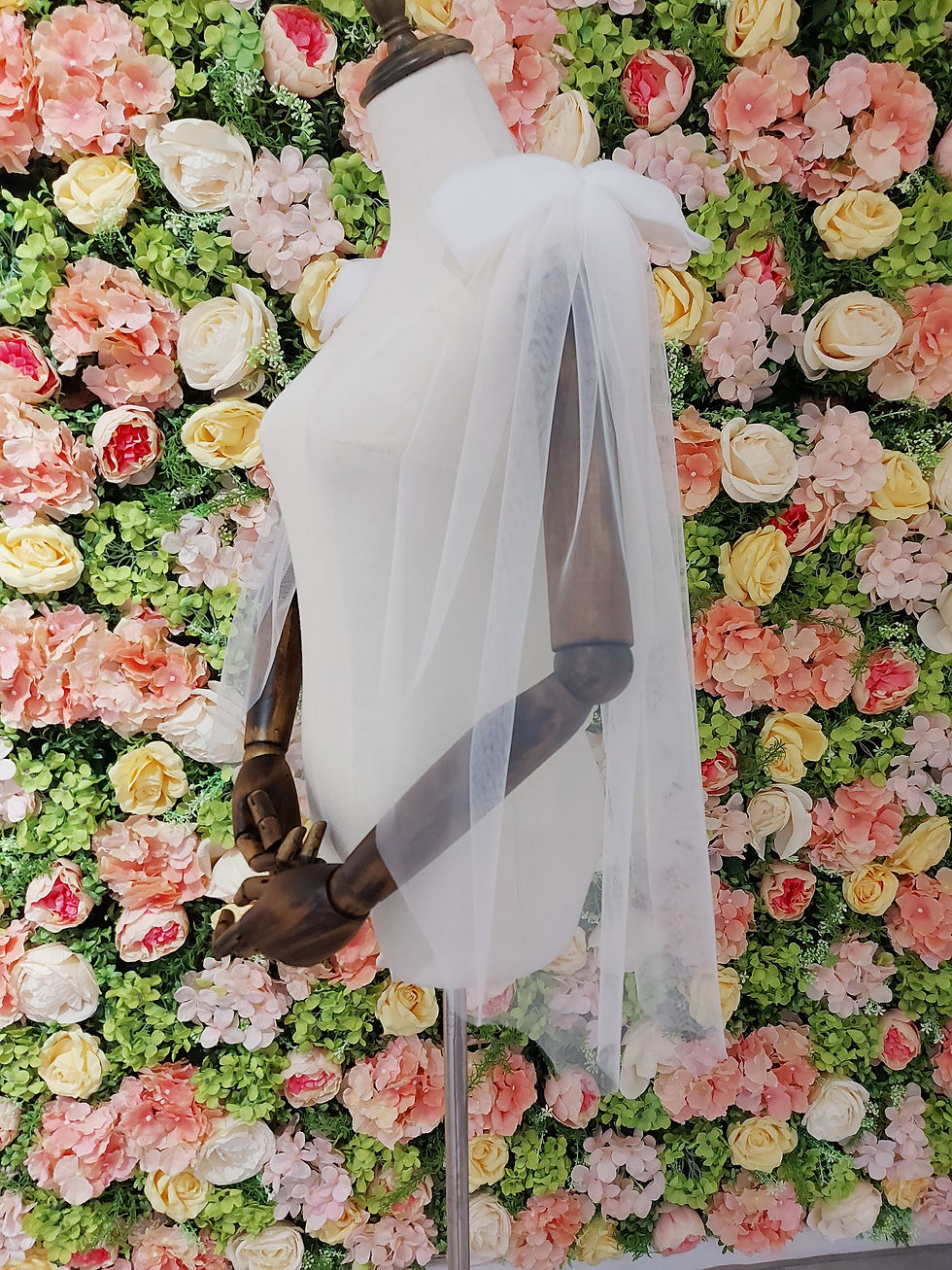 Thumbnail: Sasha - Removable Shoulder Bow