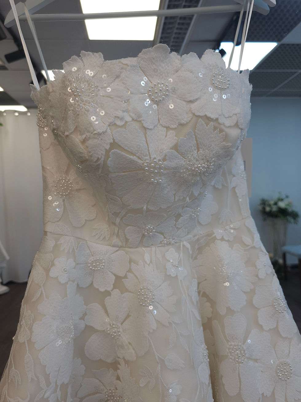 Thumbnail: Calla - Short Lace Dress