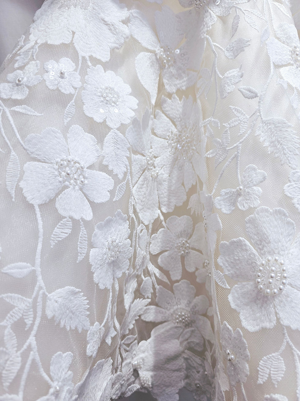 Thumbnail: Calla - Short Lace Dress