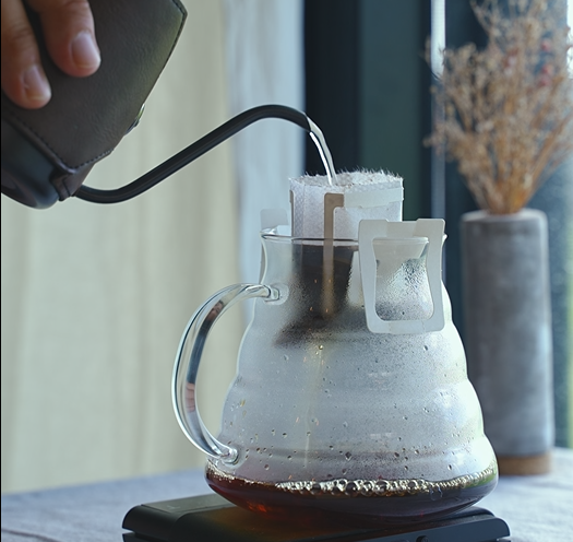 サムネイル： 【ギフト】24個ドリップバッグセット３種類×各８枚 琉球珊瑚珈琲