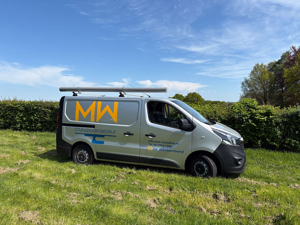 MW Stukadoorsbedrijf werkbus in zuid-Limburg
