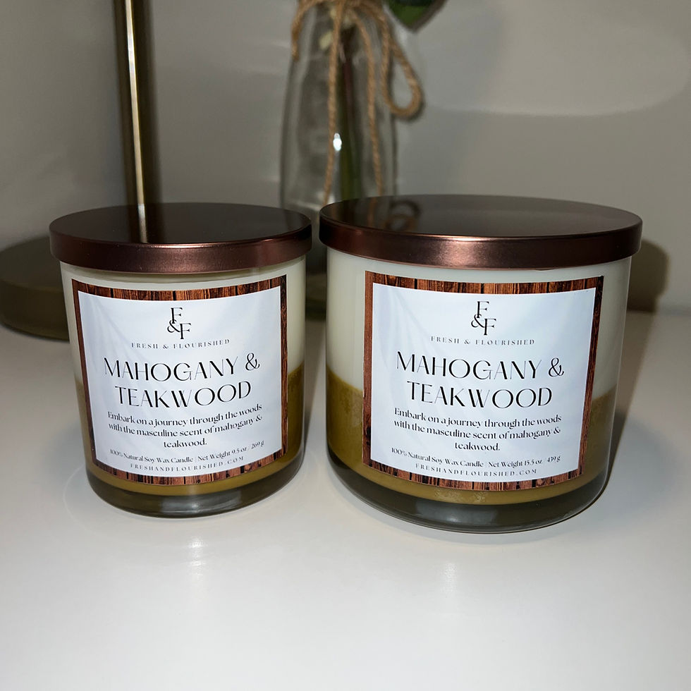 Thumbnail: Mahogany & Teakwood Candle