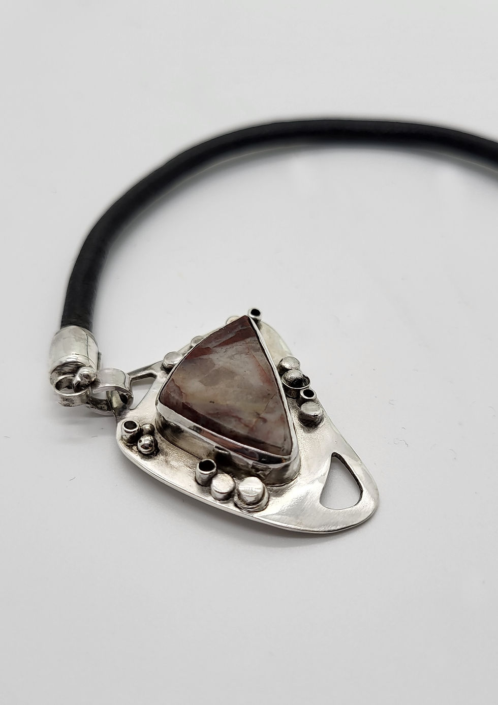 Bracelet argent cuir et marbre vue de face