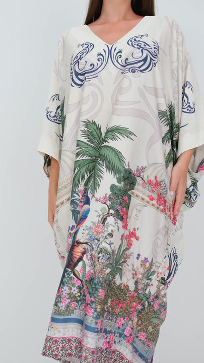 IAP Isabela Amie Paris Kaftan -  Modern Kaftan Garment Flow Video