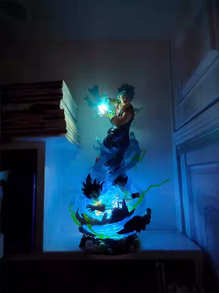 Thumbnail: Dragon Ball Super Figurine – Super Saiyan Son Goku & Vegeta Vegito Three-Head GK