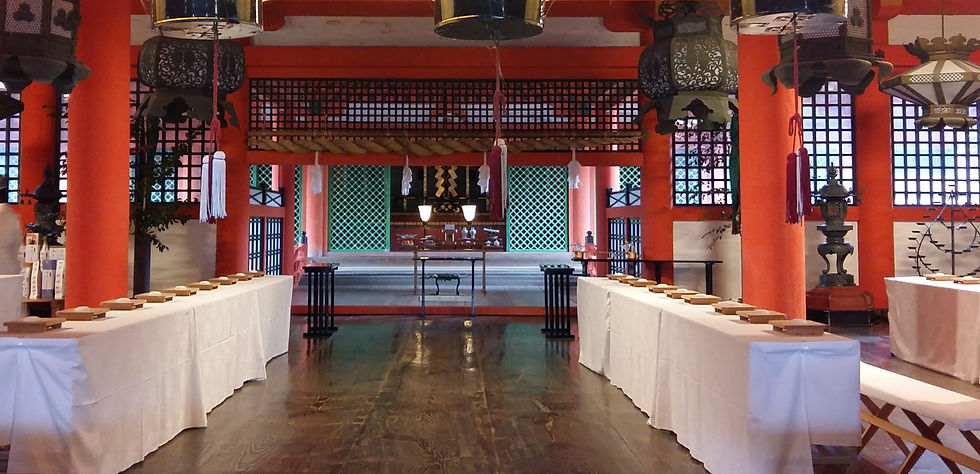 Interior do Itsukushina 