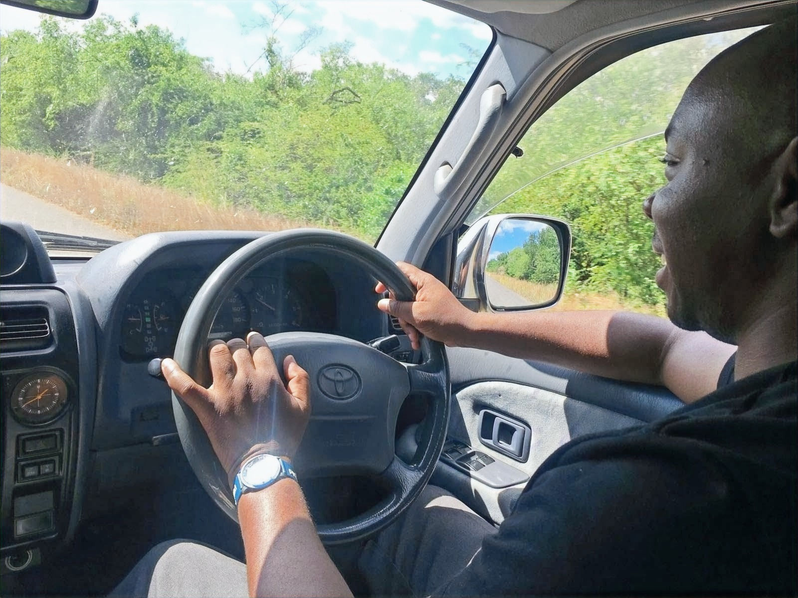 private transfers with a local guide