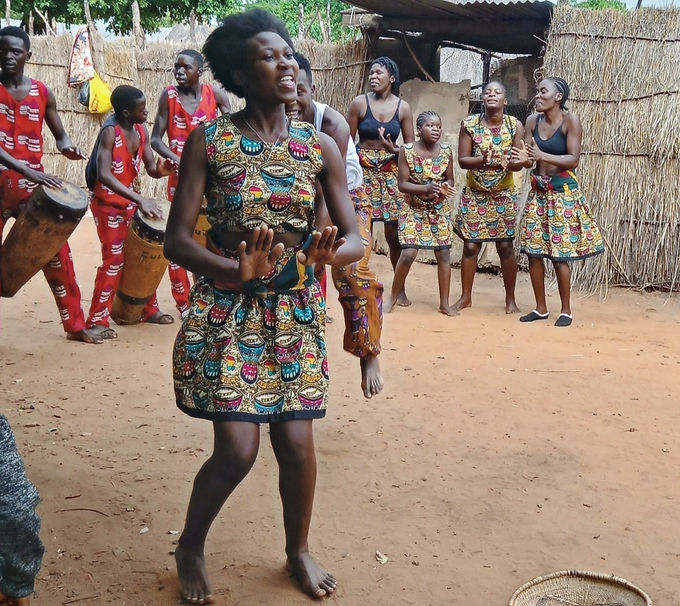 Mukuni Village Tour_edited_edited_edited.jpg