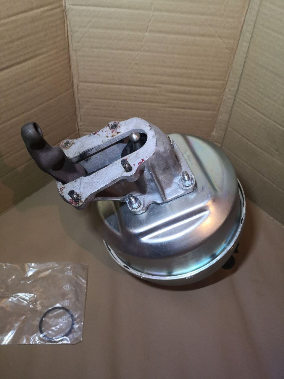 Miniaturbild: Mercedes Pagoda W113 RHD Brake booster 0004305630 ATE T51-200 — Retro Classic Spares