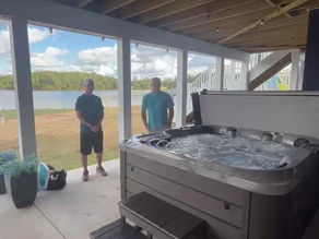 Central VA Hot Tub & Spa Outlet - Lake Anna - Refresh Hot Tub
