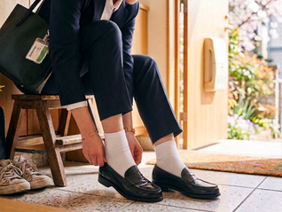 「新社会人の足元革命！靴下で疲れゼロ」
