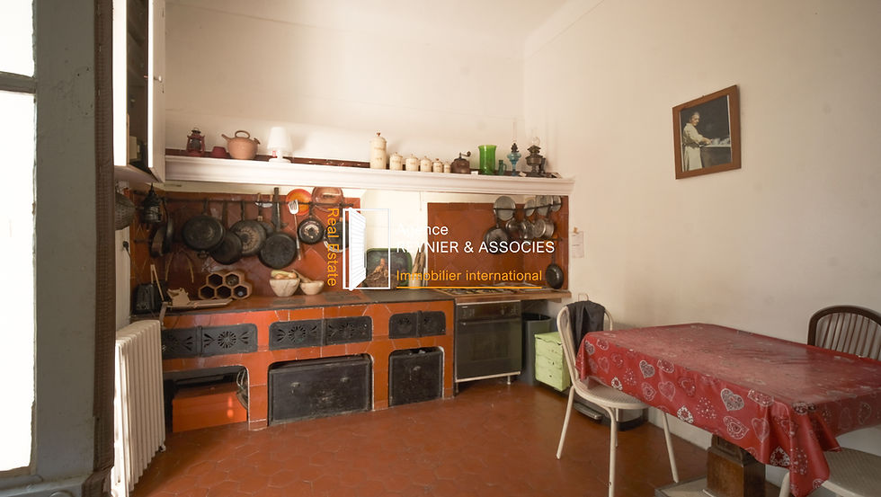 Miniature : 1.940.000 € | Maison de maître 1850 | 12 Ch | 1,2 ha  | Le Muy (83490)
