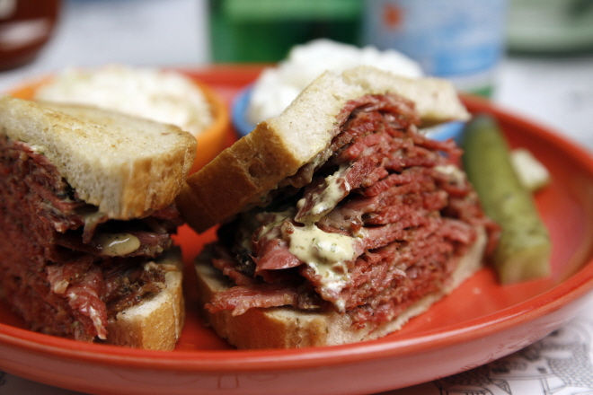 파스트라미샌드위치