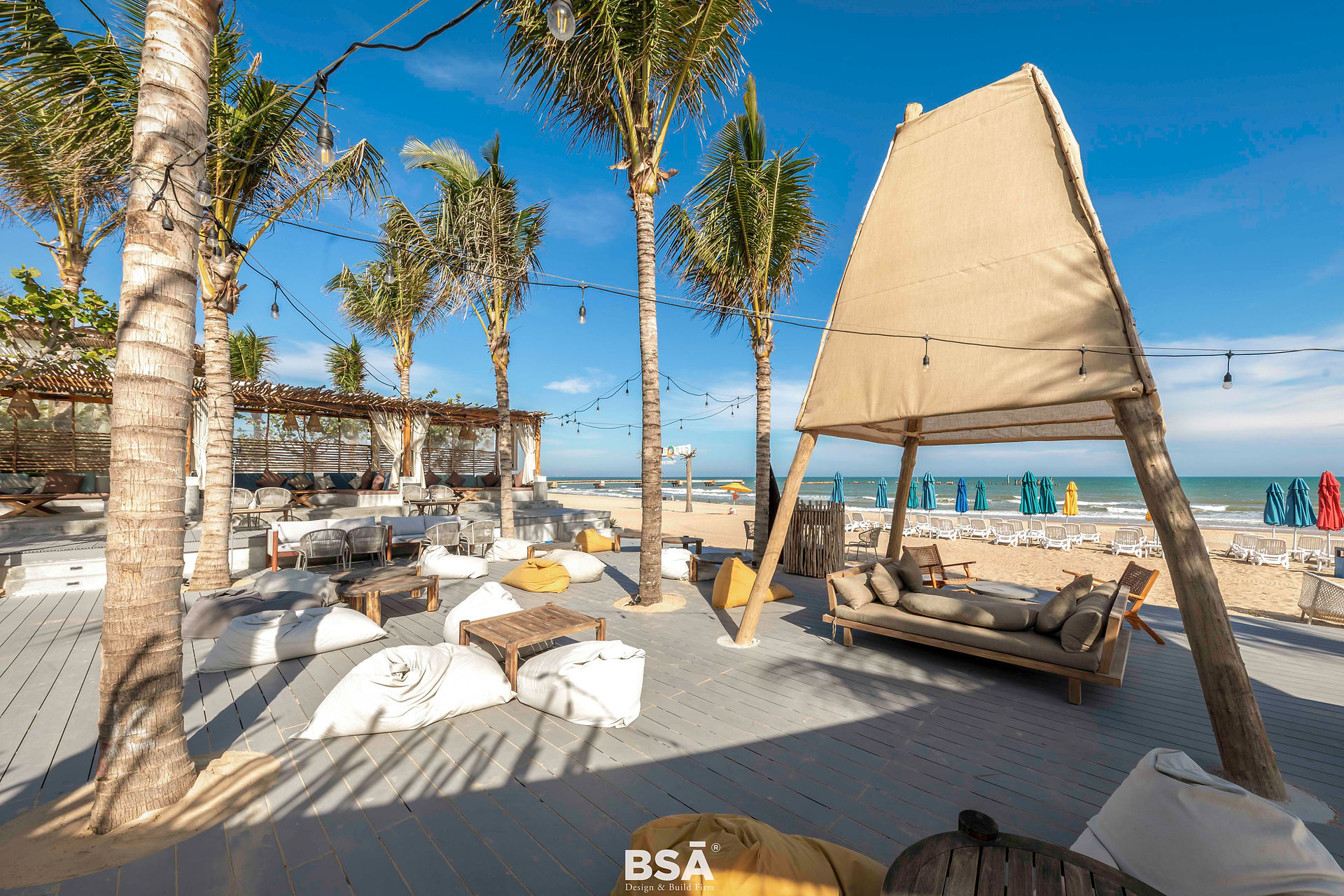 thi công beer club aloha phan thiết