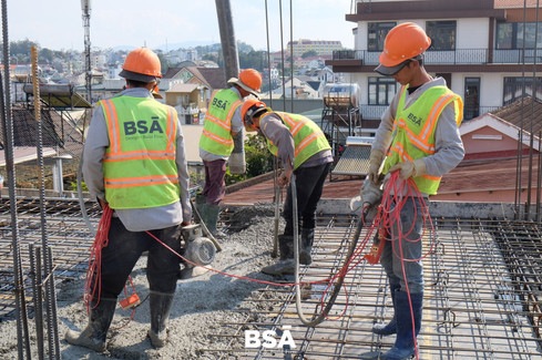 đổ bê tông sàn villa Đà Lạt