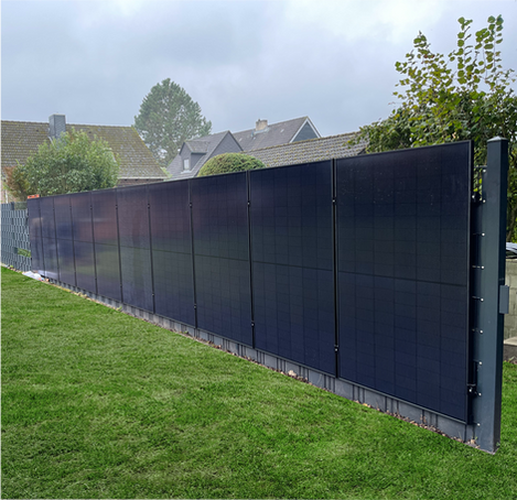 Solarzäune erzeugen im Winter sehr viel Strom