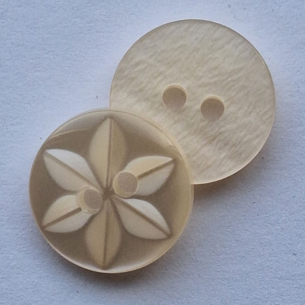 Thumbnail: 14mm Cream Star Button
