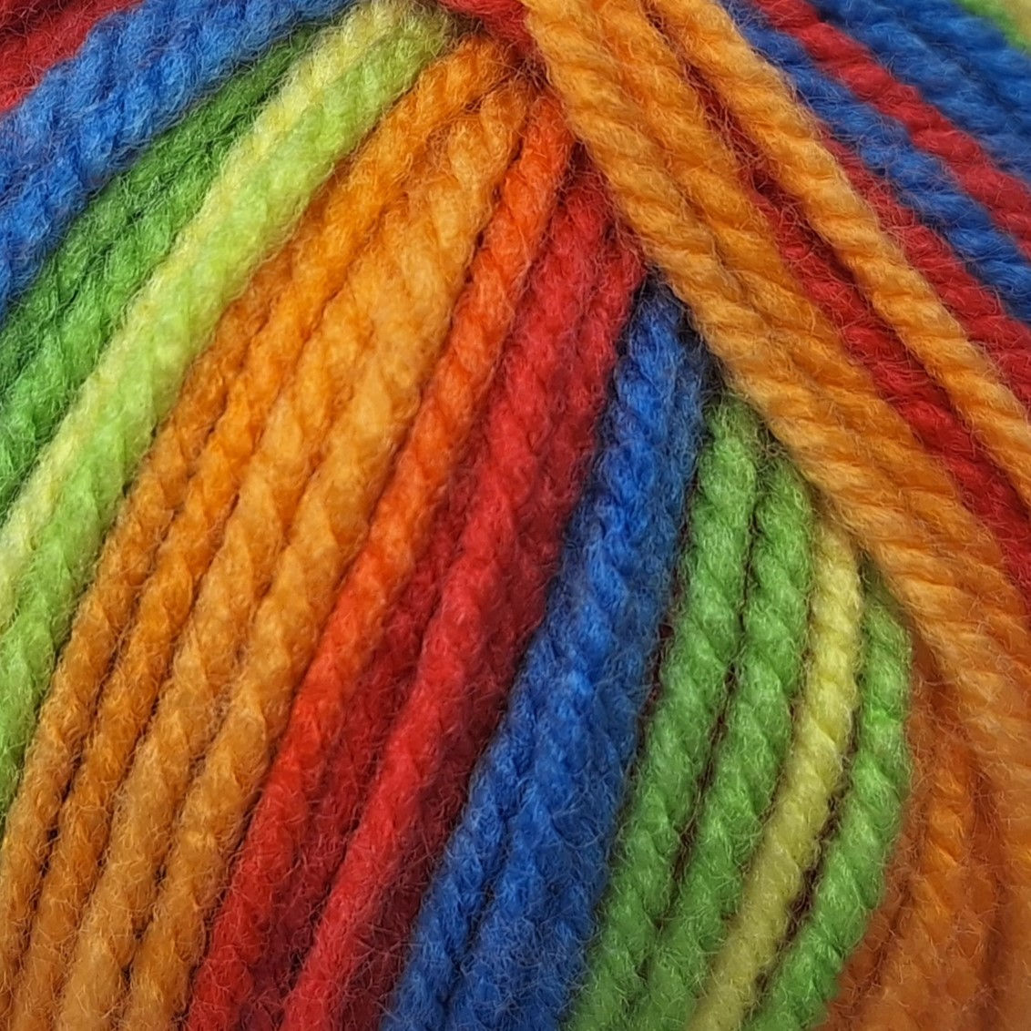 Cygnet Pato Everyday Prints DK - Rainbow 690