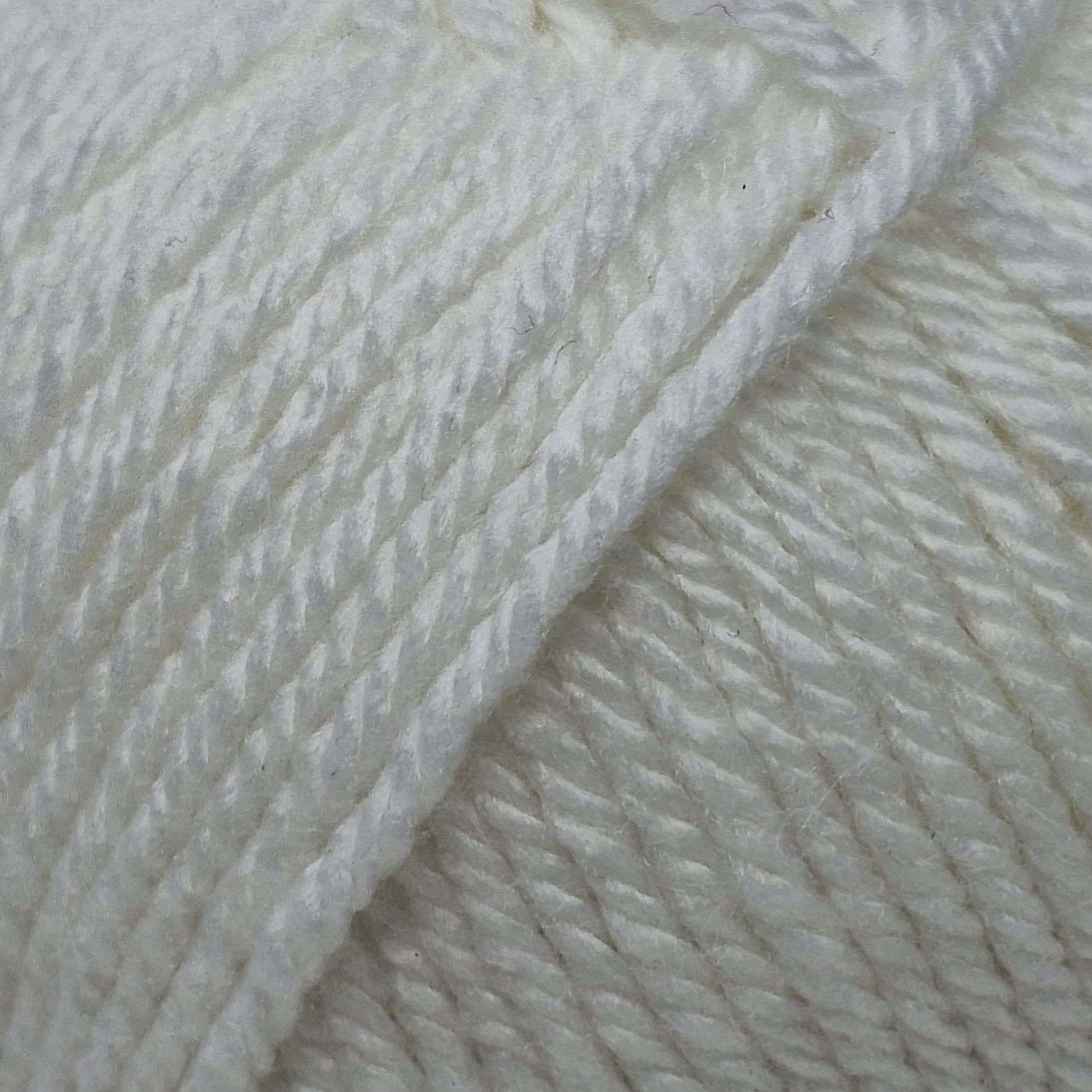 James C Brett Chunky with Merino White CM1