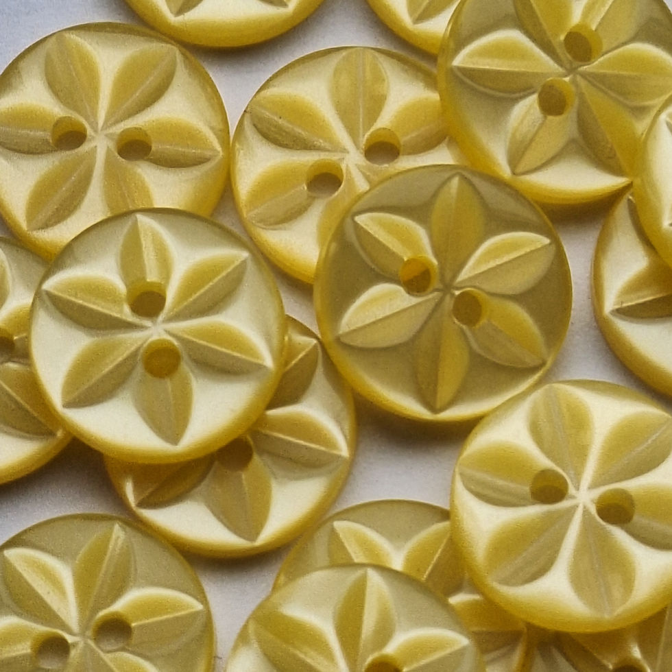 Thumbnail: 14mm Yellow Star Button