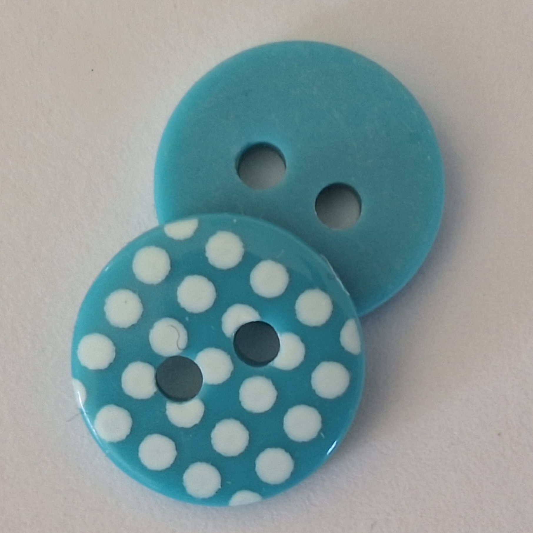 13mm Turquoise and White Polka Dot Button