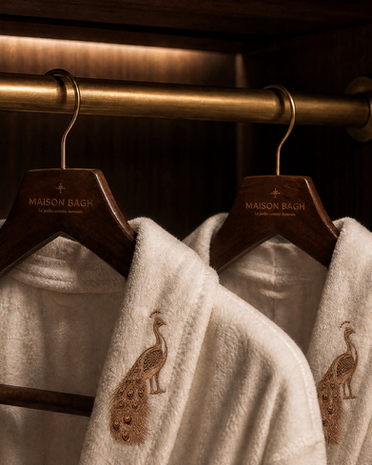 Identite visuelle maison d'hotes hotel de charme premium luxe par Studio Inceptia Graphiste
