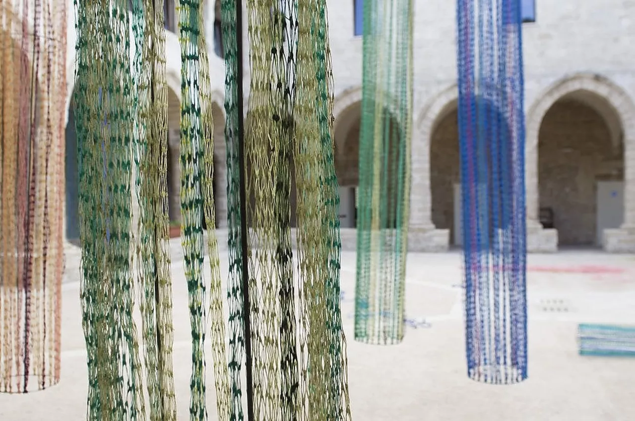 esposizione collettiva con: Michelangelo Piatoletto, Micaela Lattanzio, Claudio Beorchia, Maria Grazia Carriero, Guendalina Salini, Alice Padovani, fabulism