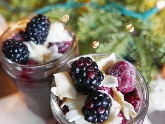 Açaí Na Tigela ("Açaí in the Bowl")