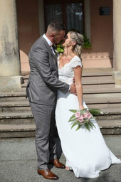 Robe de mariée et Costume Belfort