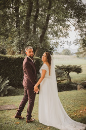 mirellabenoit-la-brune-et-le-barbu-robe-de-mariage642196.jpeg