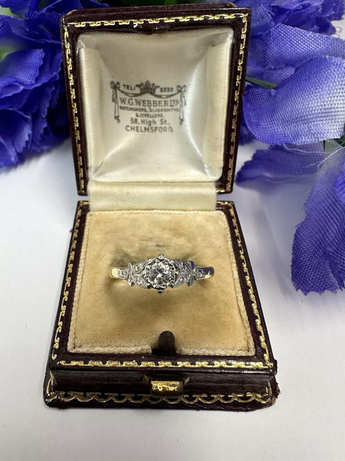 Stunning 18ct & Platinum Diamond Solitaire Ring