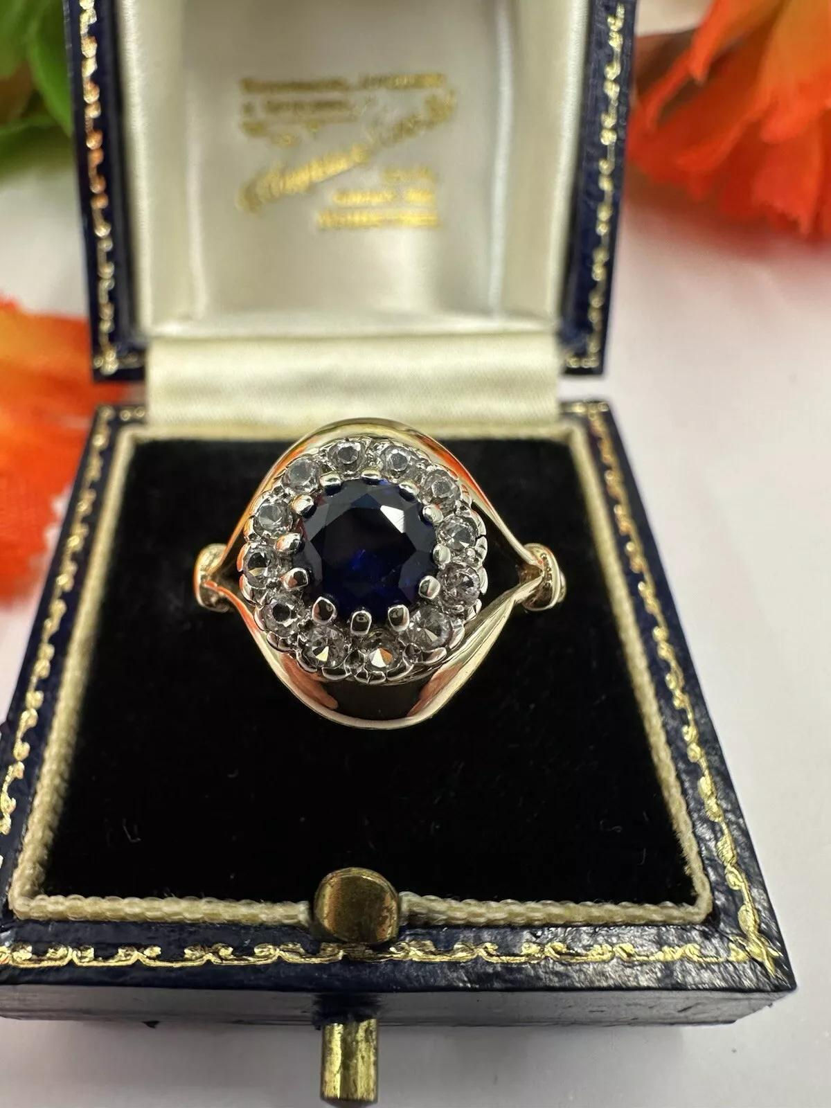 Beautiful Sapphire & Cz 9ct Yellow Gold Ring